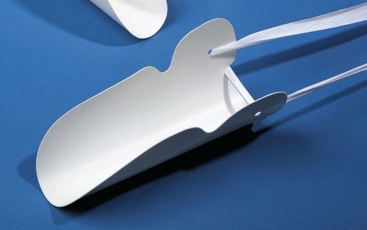 ideal para quem tem dificuldades em colocar meias. 