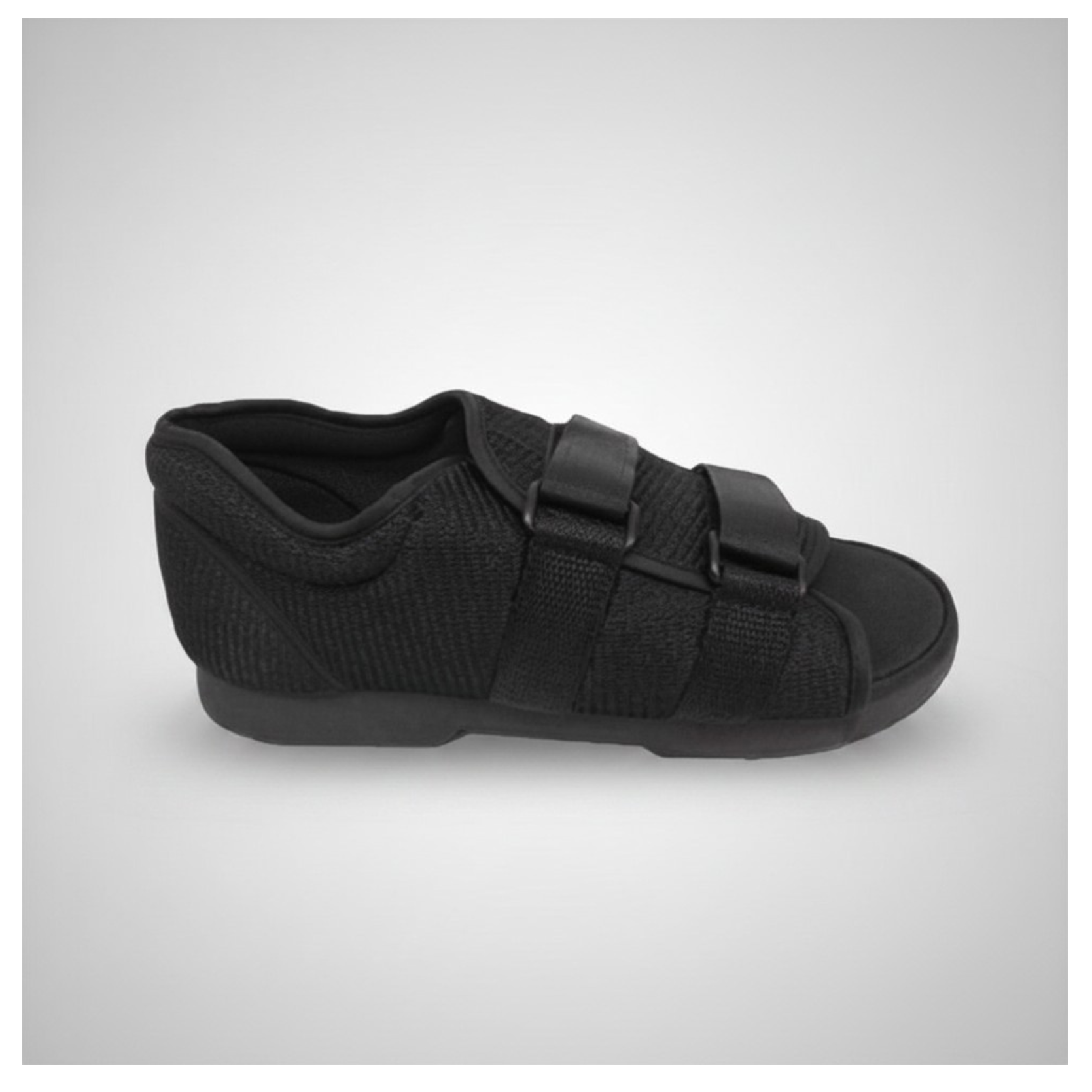 Sapato pós-cirúrgico de abertura total com ajustes em velcro e sola rígida antiderrapante, indicado para recuperação de cirurgia de joanetes, dedos em garra e proteção de úlceras no antepé.