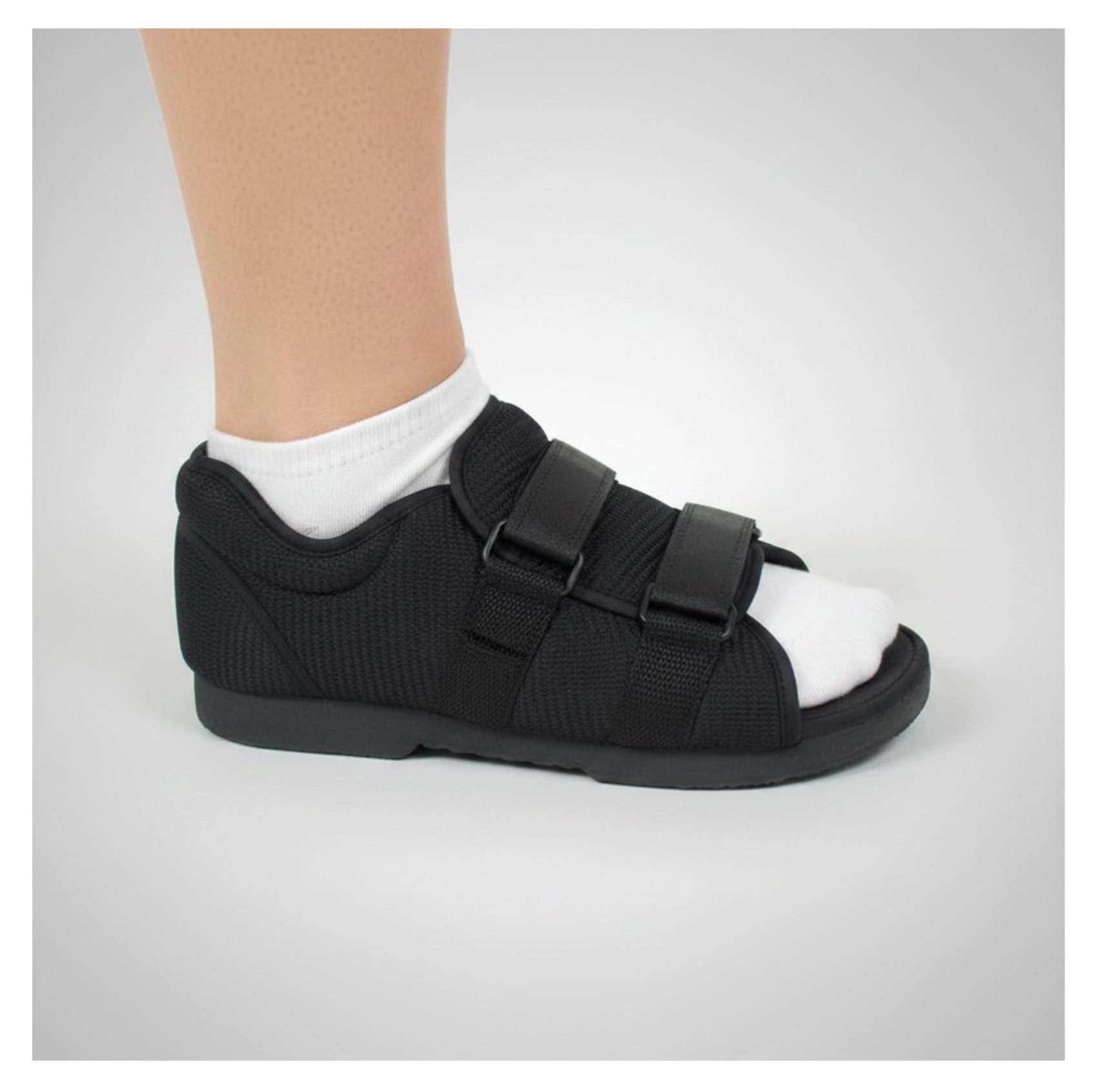 Caminhe sem medo. O suporte ideal para quem precisa de ausência total de pressão na frente do pé. Perfeito para recuperar joanetes, unhas encravadas e garantir uma cura rápida e sem dor.